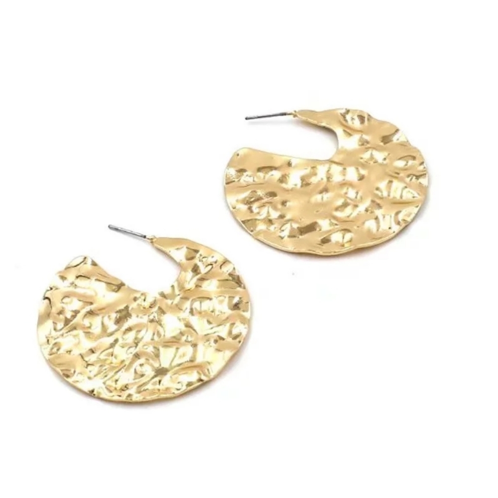 💎✨ Textured Metal Disc Earrings - Picture 2 of 3